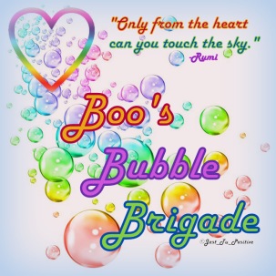 Boos Bubble Brigade Rainbow Heart Bubbles